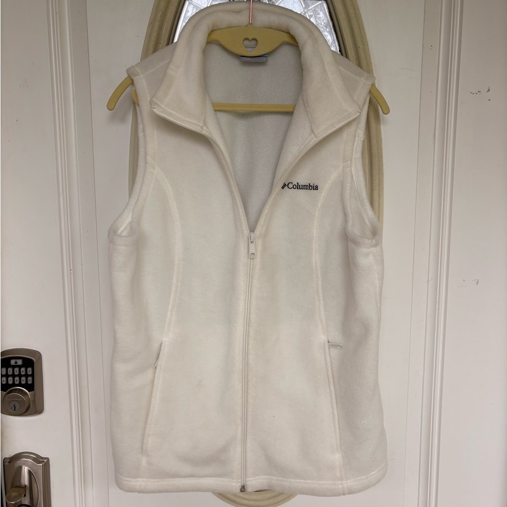 Columbia Women's White Fleece Vest